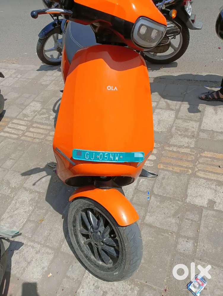 OLA GOOD CONDITION- 1 year warranty left