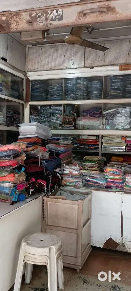 Sri Ganesh cloth showroom UNDI main center