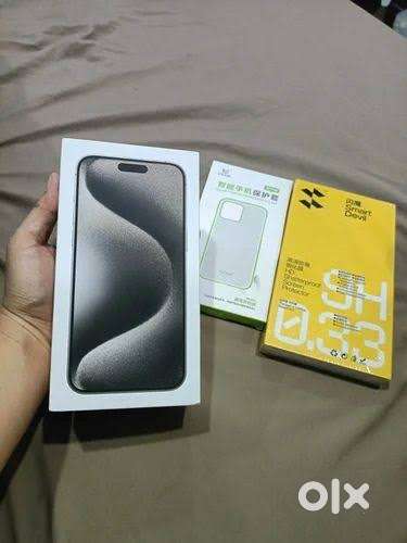 Iphone 15 pro max in bery neat and mint condition