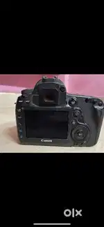 Canon 5D Mark IV - Excellent Condition