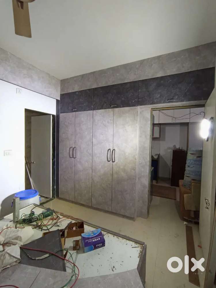 आपके फलेट में डेकोरेटिव फर्नीचर ऐंड ओल वकॅ समाधान