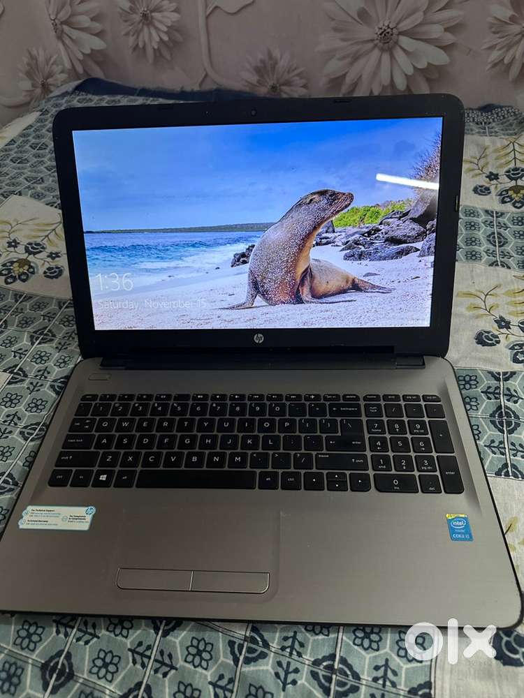 Hp laptop  core i3
