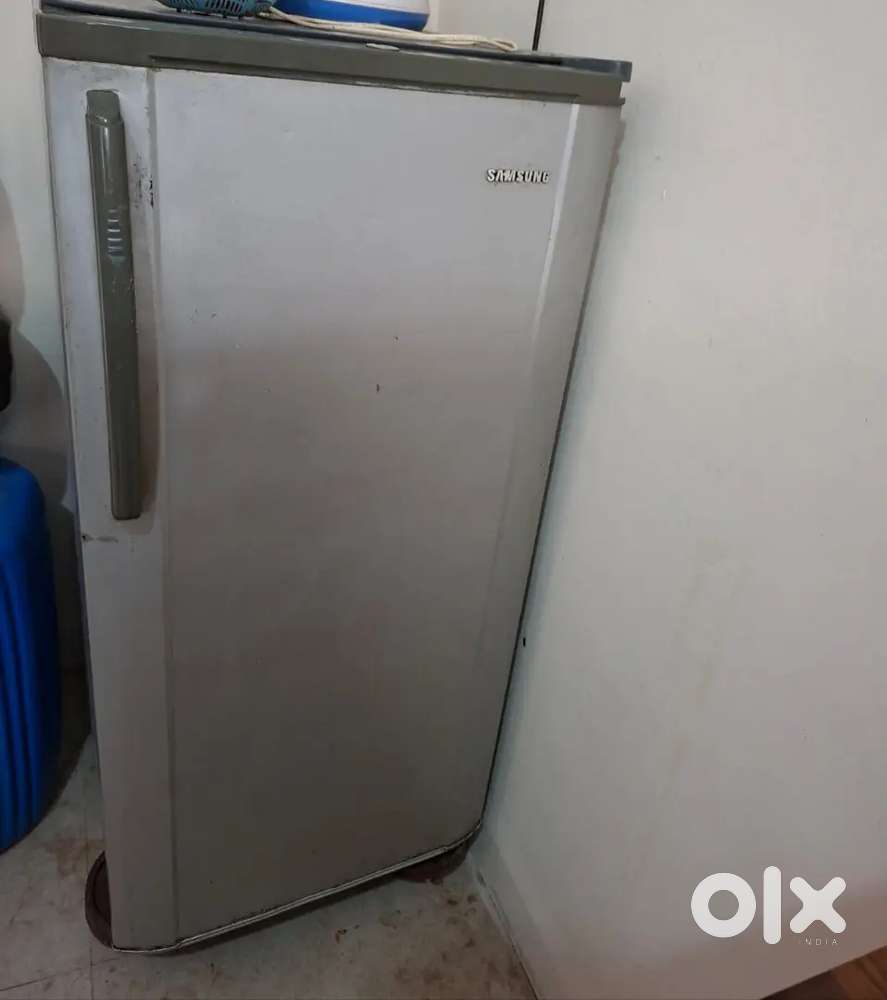 Good Condition Fridge for Sale Working Perfectly