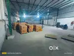 Showroom with Warehouse