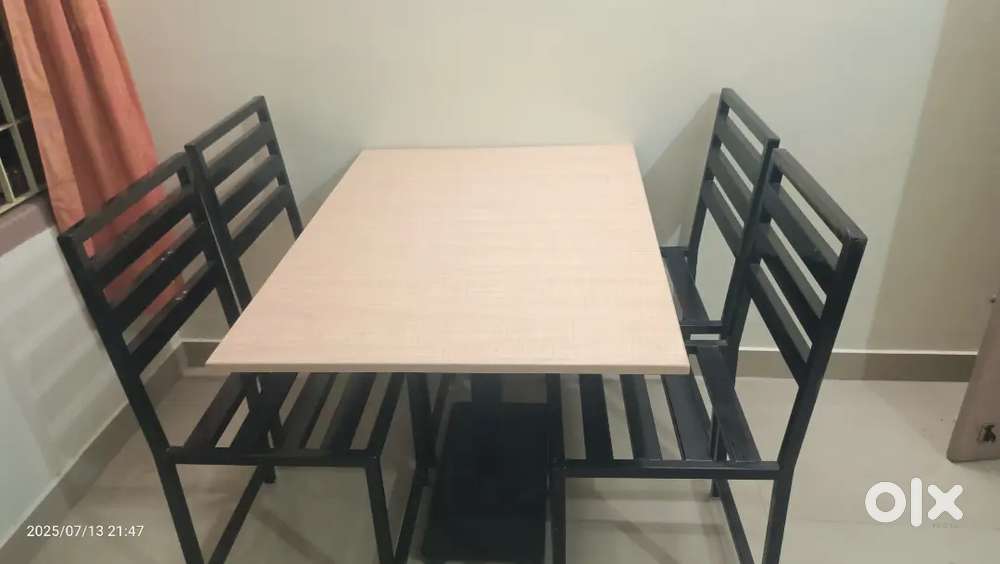Tea table and chairs