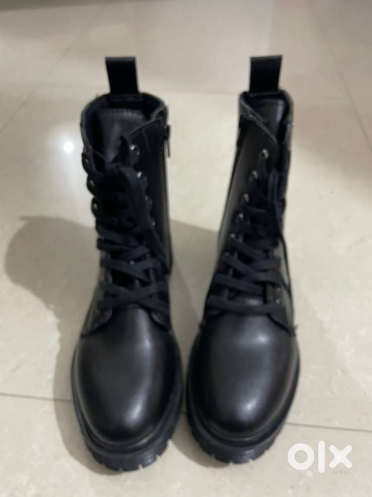 Women boots