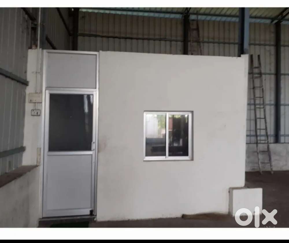 Commercial shed for rent