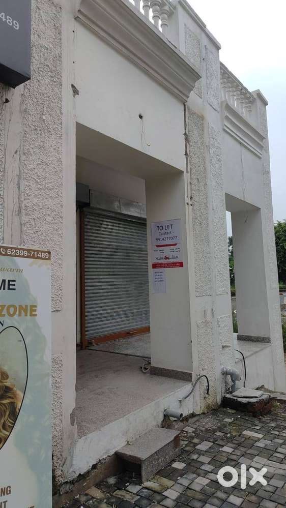 Booth avaliable for RENT @ DLF Hyde Park opp Club House