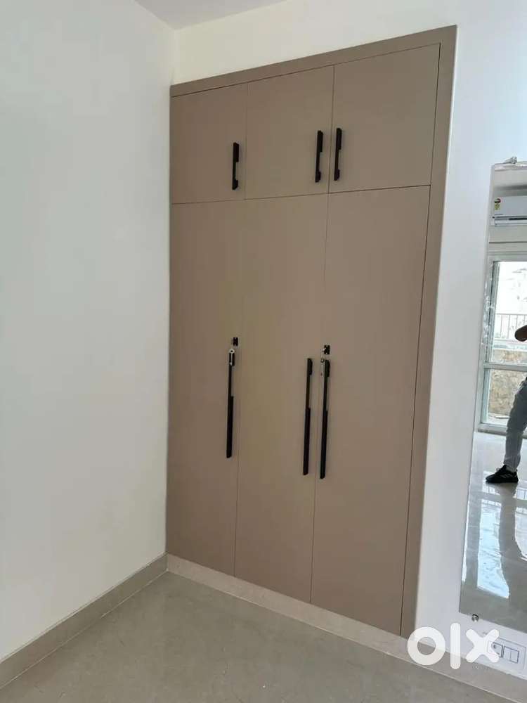 BPTP ELITE PREMIUM 3BHK READY TO MOVE GATED SOCIETY WITH HOME LOAN..