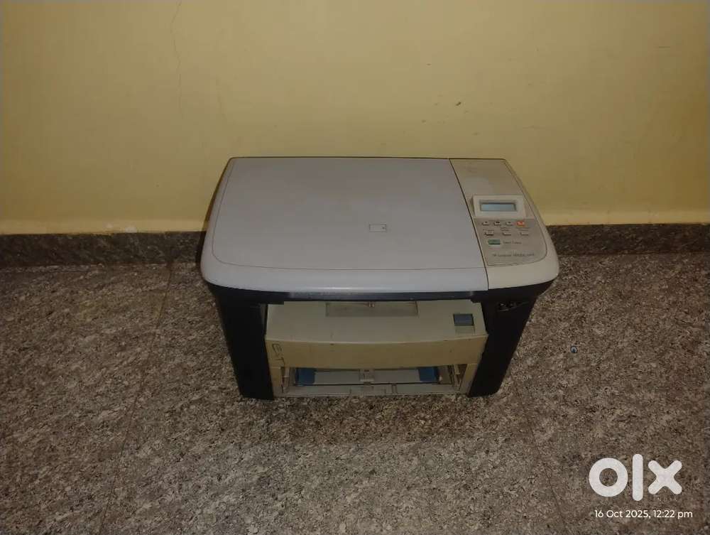 HP 1005 good condition