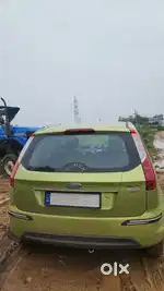Ford Figo 2011 Petrol 70000 Km Driven