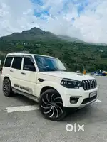 Mahindra Scorpio 2018 Diesel Well Maintained