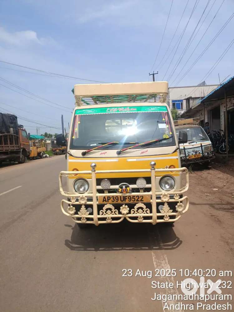 Full insurance Good candition