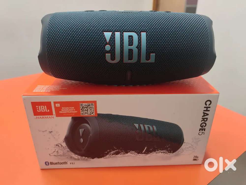 JBL Charge 5