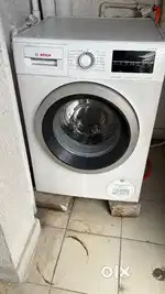 Bosch Washing Machine 8kg and sewing Machine (singer)