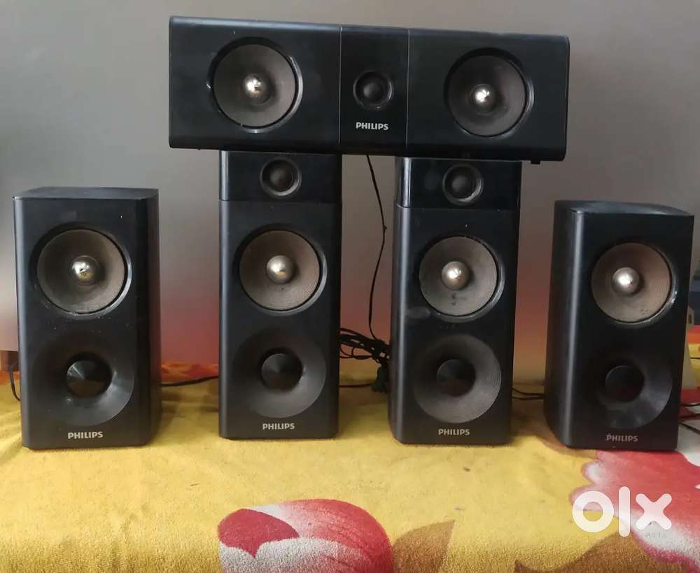 Phillips 5.1 speakers for sale at lowest price absolutely Good