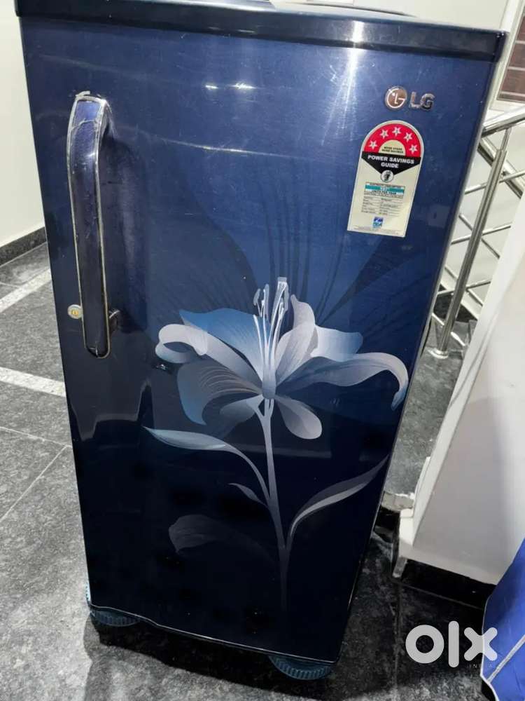 LG 5 Star rating fridge @ 7500