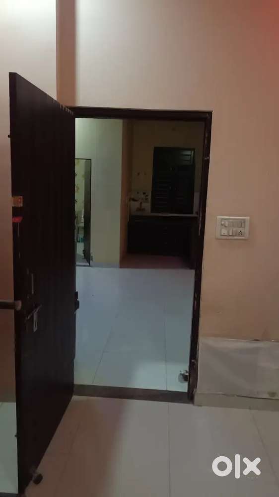 ROOM FOR RENT FOR SMALL FAMILY