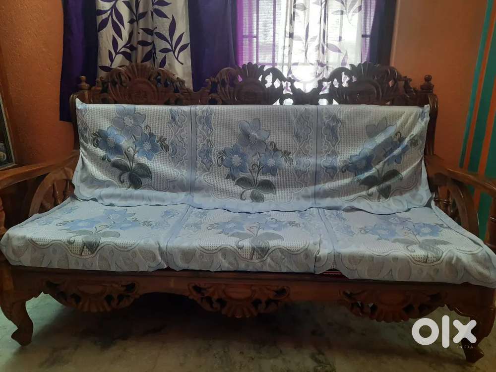 sofa used for 6 months no damage