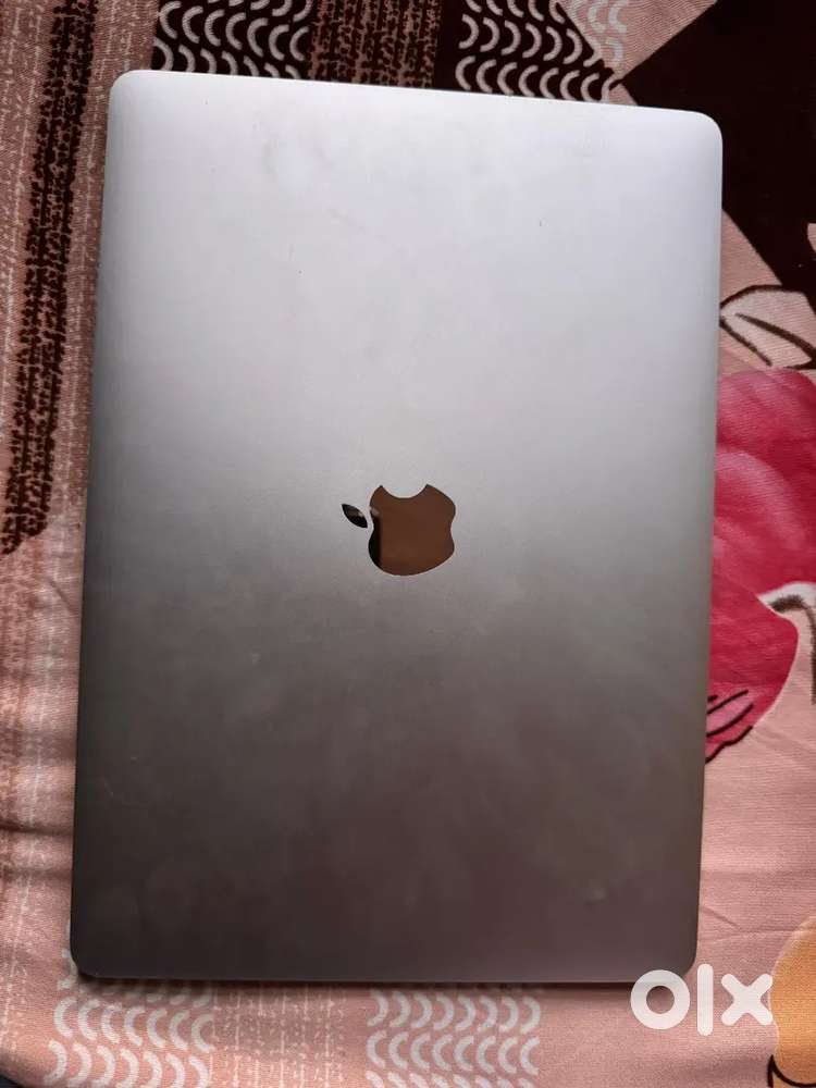 Macbook pro A1706