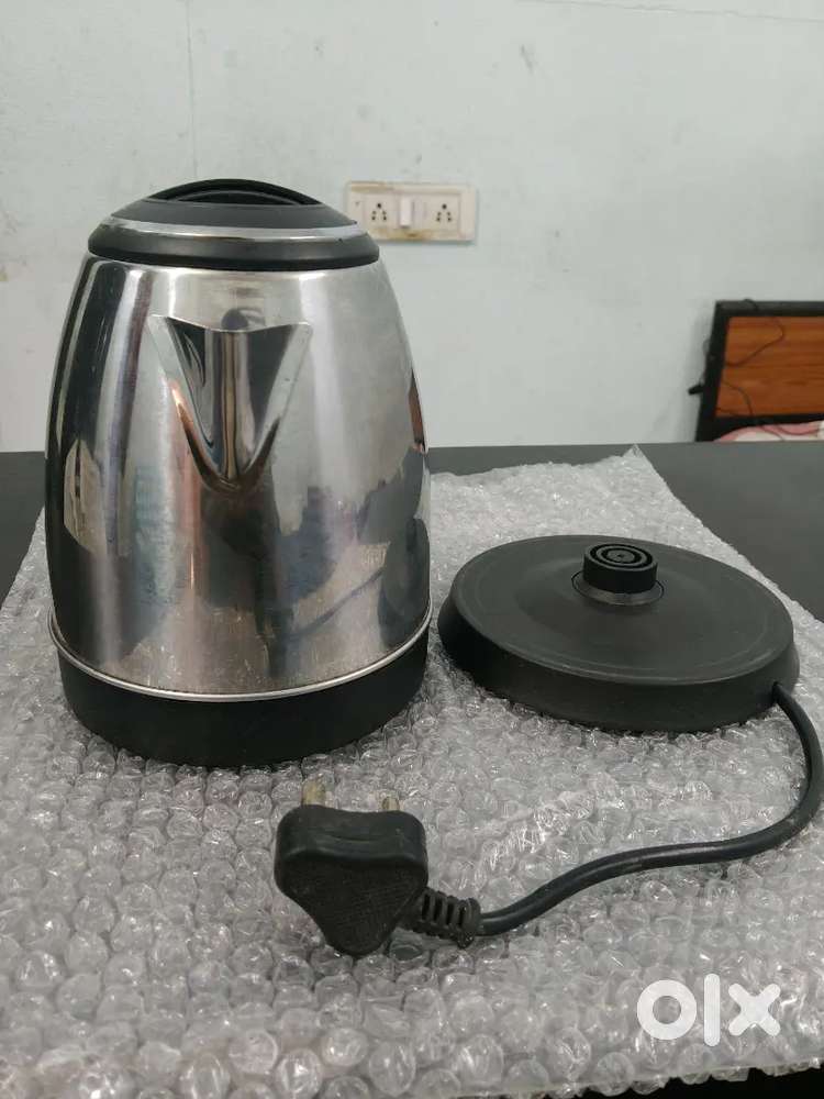 PRESTIGE ELECTRIC KETTLE 1.5 L (Excellent Condition)
