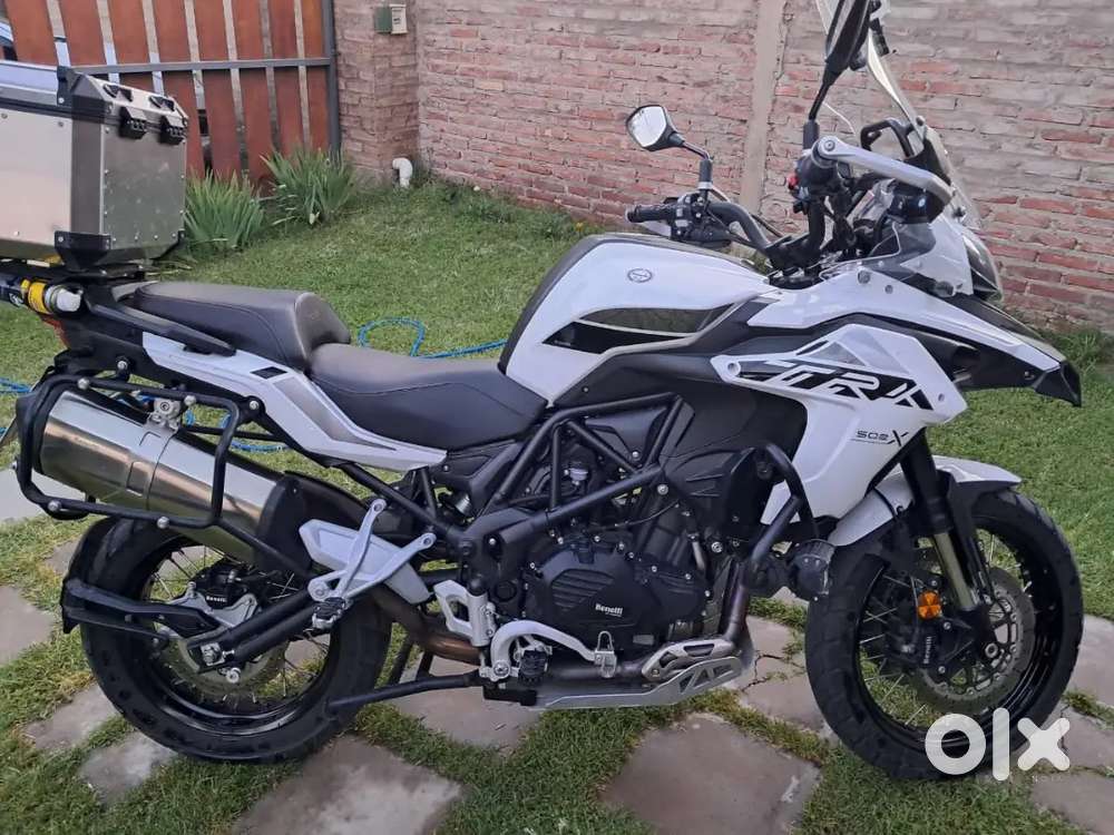 brand new condition _ with all accessories from Benelli _ TRK 502 x