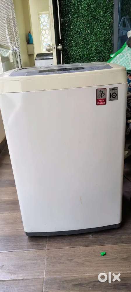 LG Fully Automatic Top Load Washing Machine