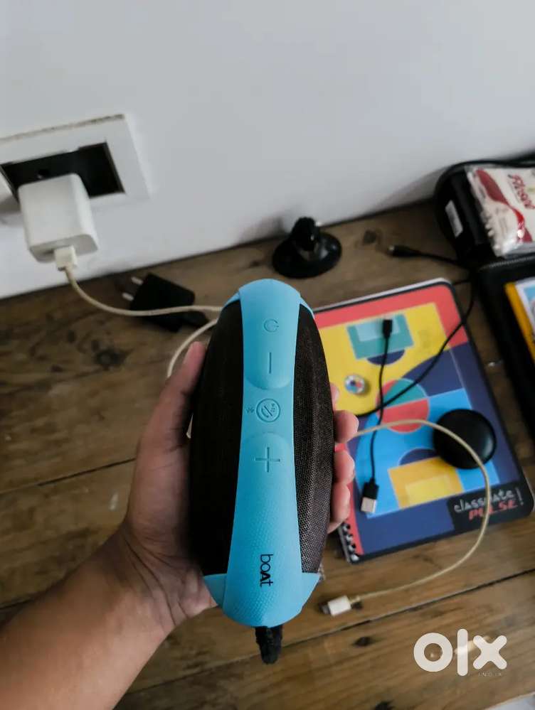 Boat rugby blutooth speaker