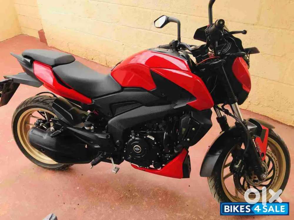 Dominar 400 red black silver alloys