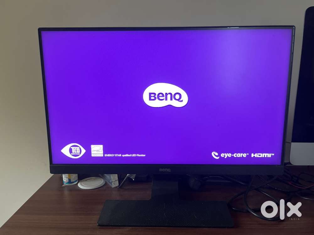 BenQ 22 inch -2 numbers - IPS DIsplay
