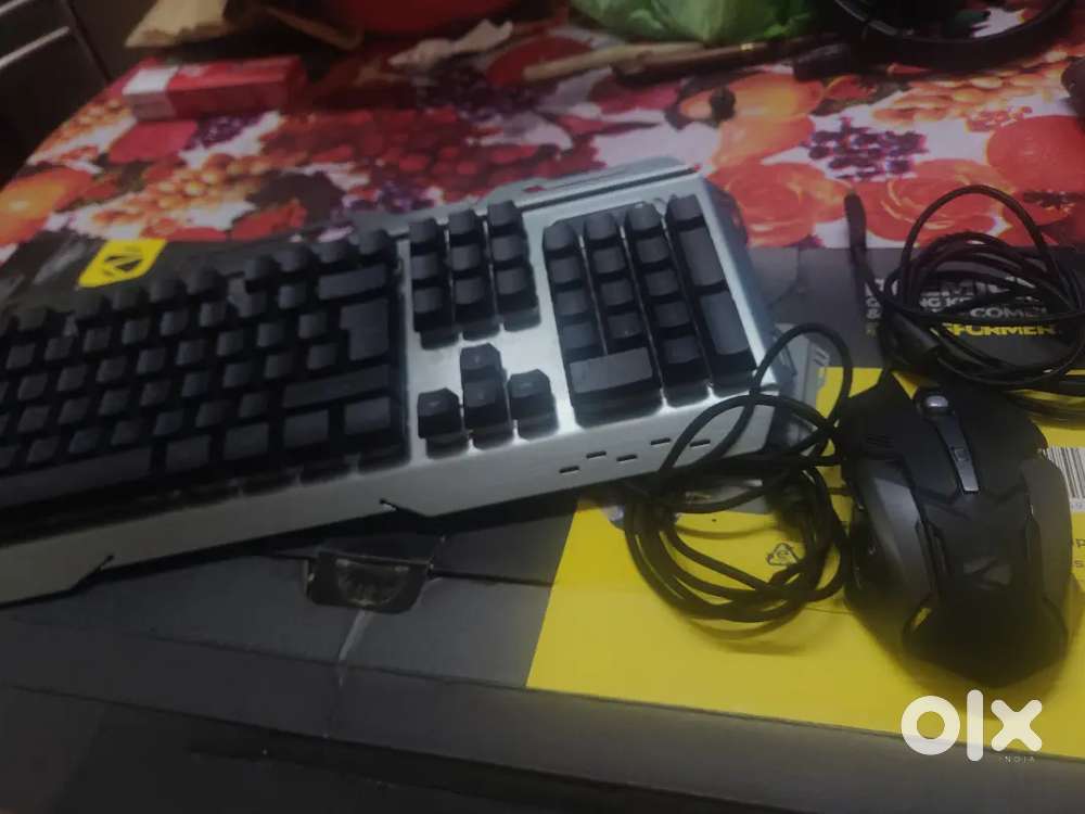 Zebronics gaming keyboard and mouse with underwarranty
