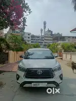 Toyota Innova Crysta 2.4 ZX AT