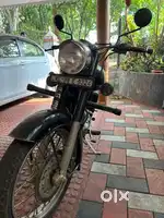 Classic 350 black