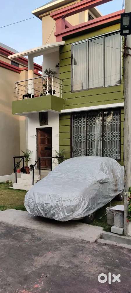 Bungalow Villa for sale.