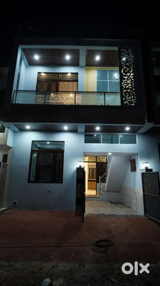 3BHK Villa Available For Royal city