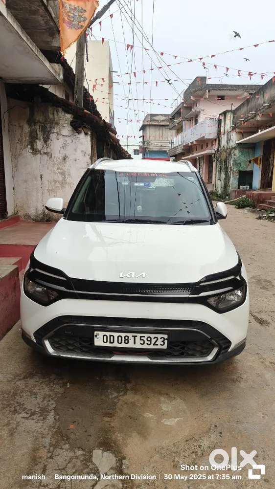 Kia Carens 2023 Diesel 150000 Km Driven
