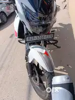 TVS Apache RTR 160 2v white colour