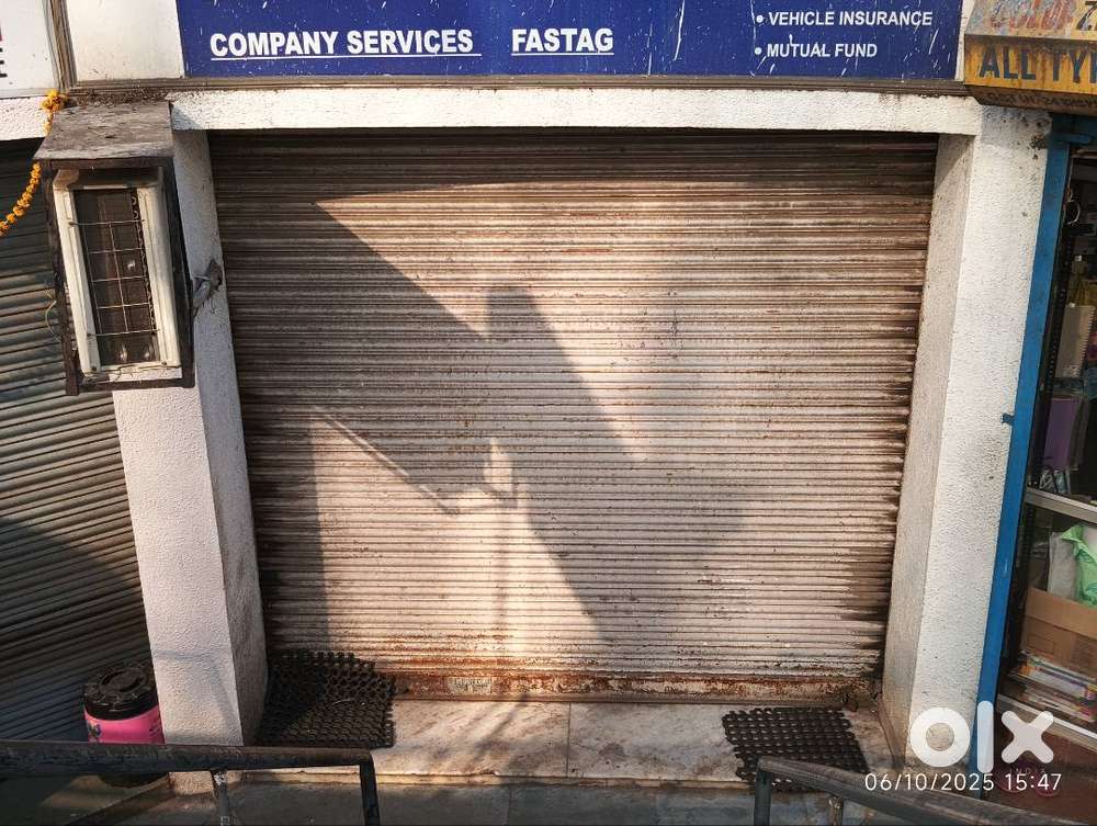 Business aeria,dandia bazar, near gandevikar jewellers sell shop