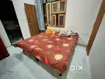 1room vacate in 2bhk flat Independent flat (only for girls)