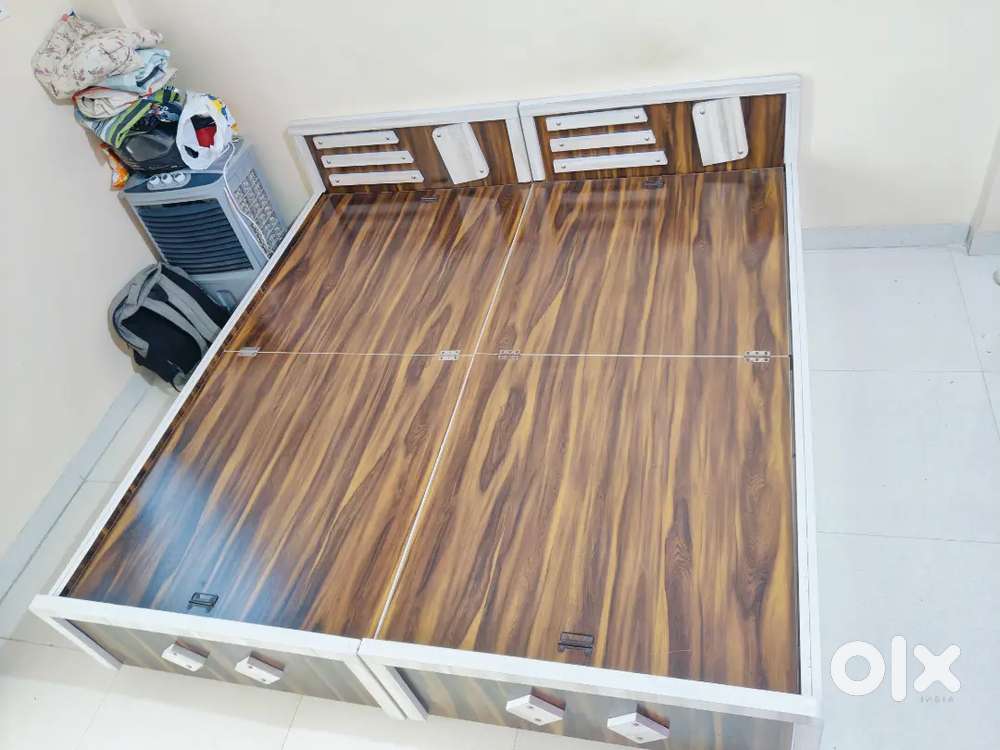 Double Bed in section (6*6)