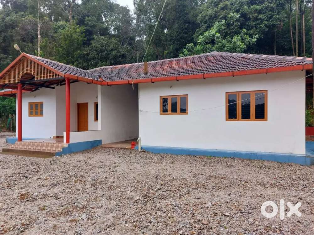 2.10 ACKRS LAND WITH FARMHOUSE FOR SALE