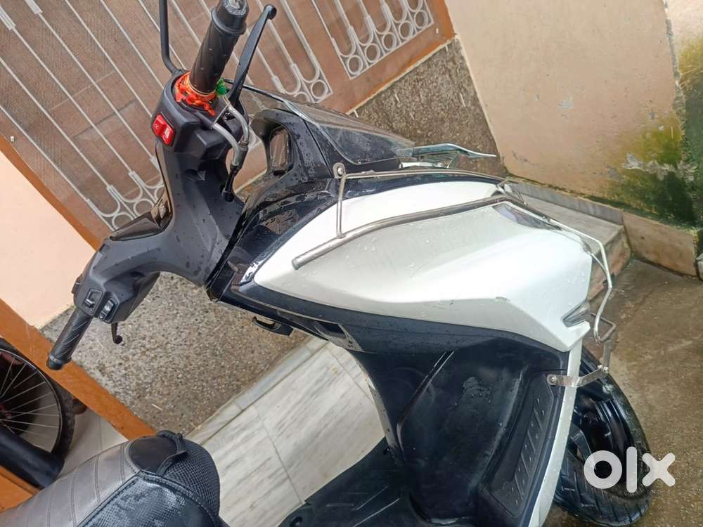 Suzuki burgman street 125