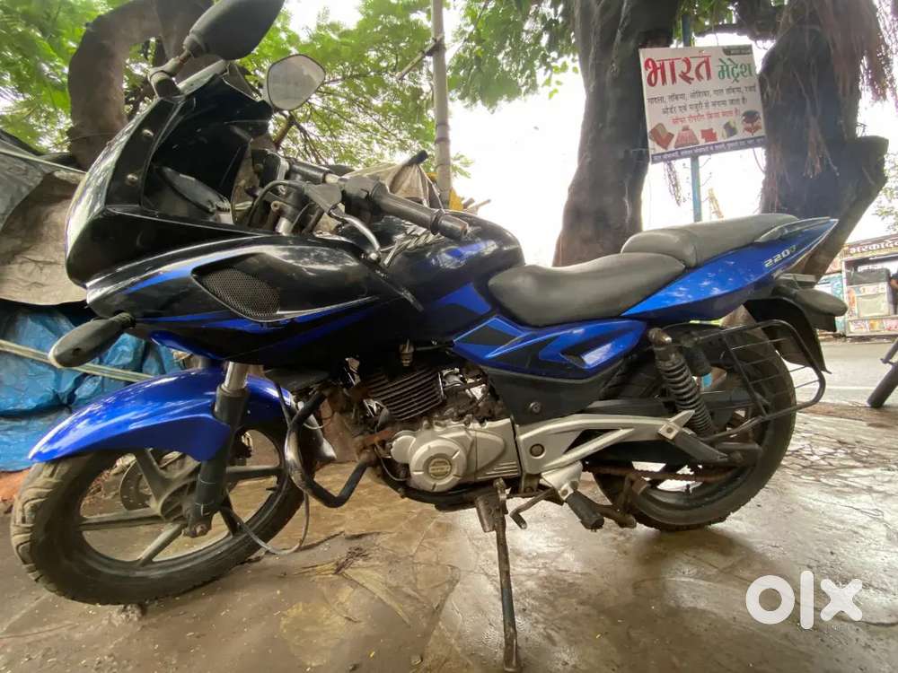 Pulsar 220 F Best Condition