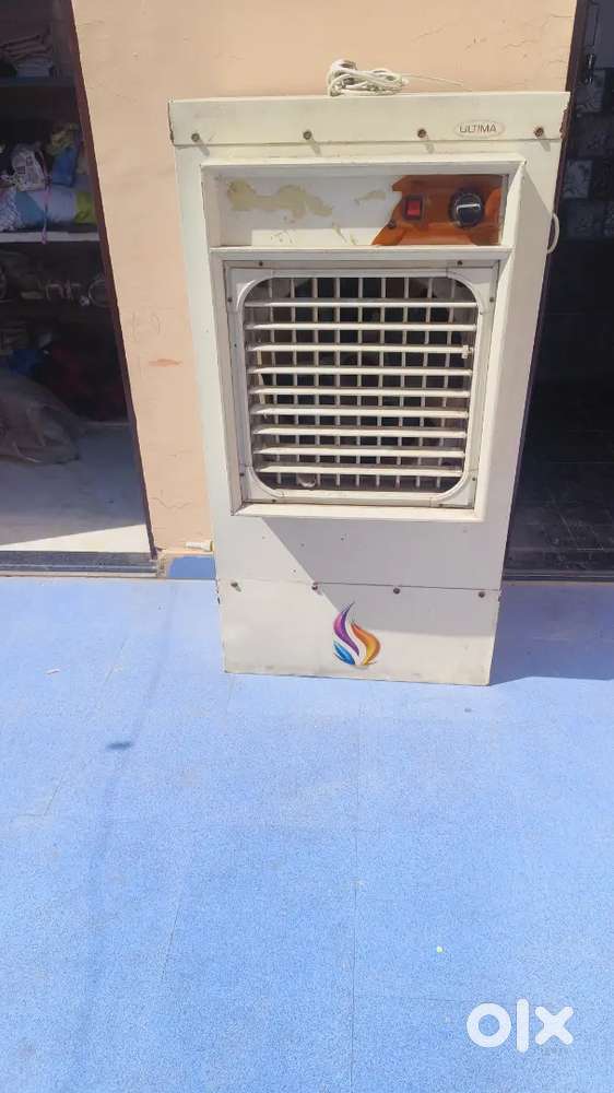 Metal Desert Khaitan Cooler