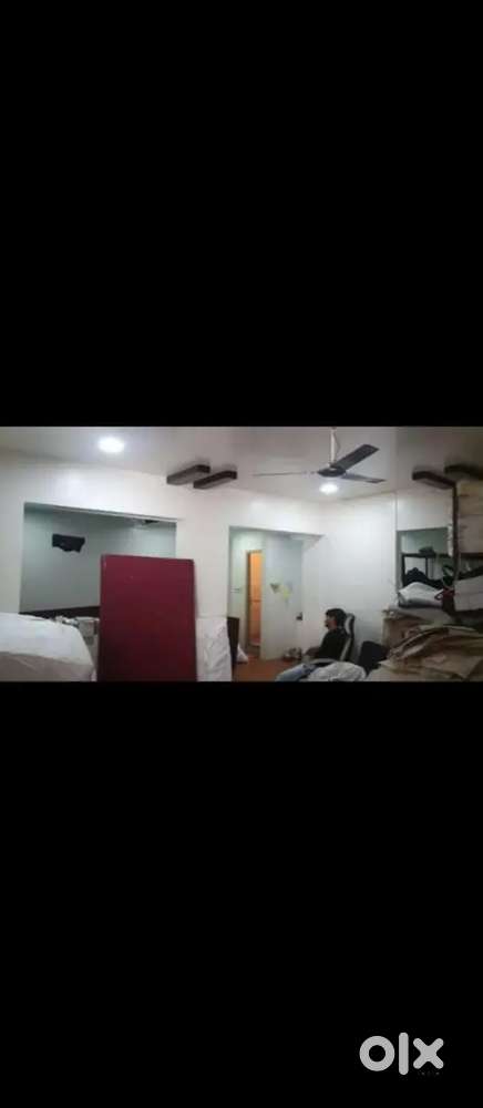 Godown connecting canal road