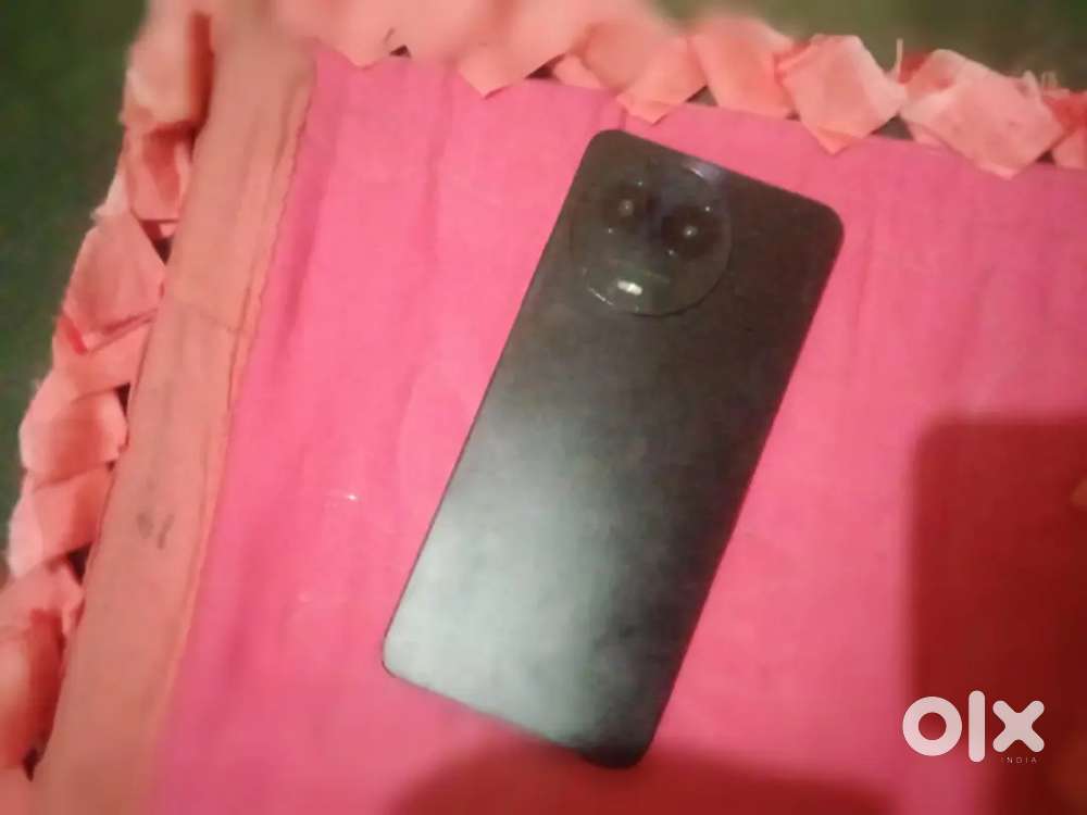 Realme c67 5g and poco c3