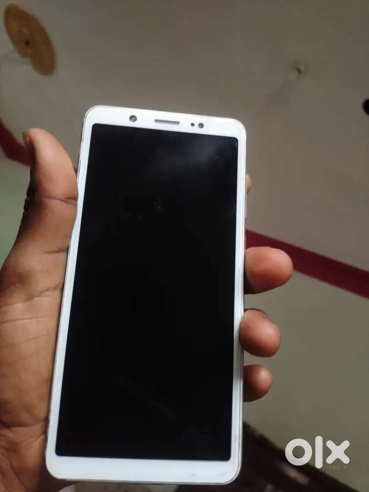 Vivo 1718 hai