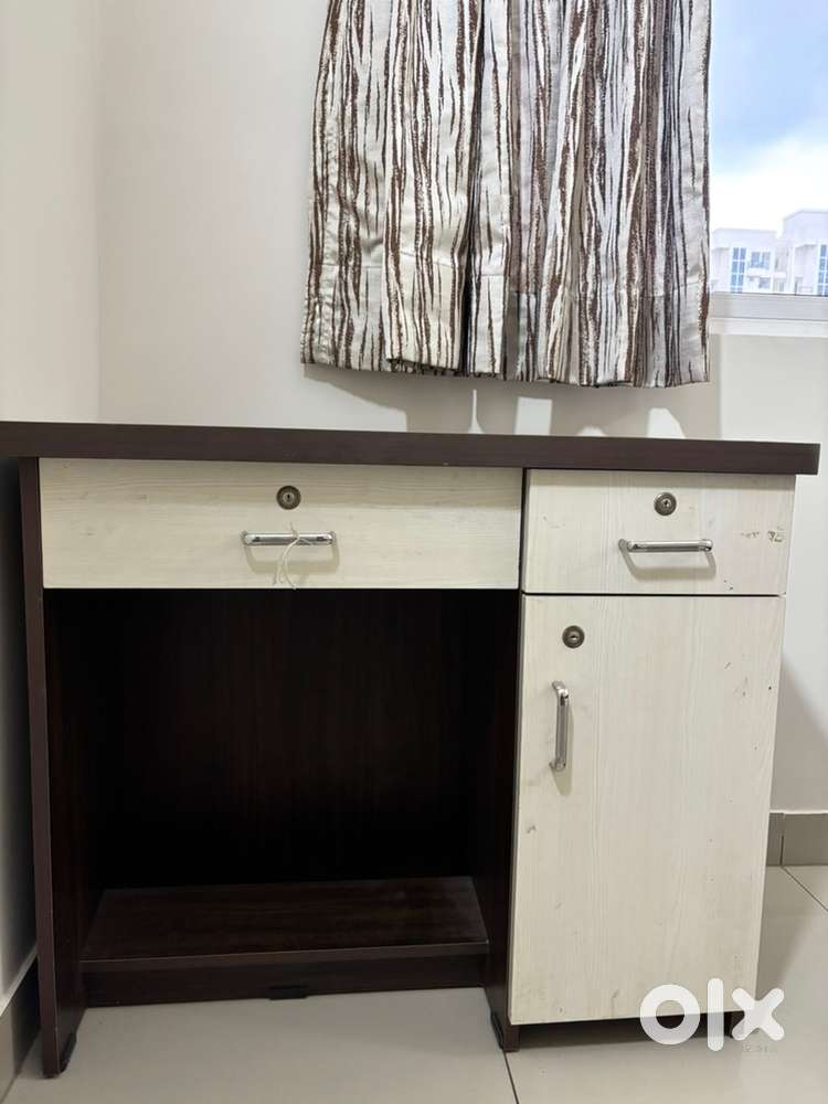 Study Table with chair
