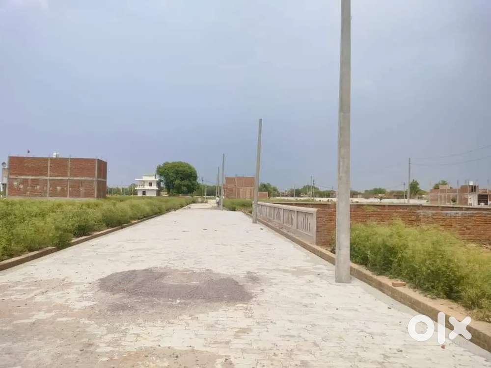 मेदांता और लुलु मॉल पास सुंदर लोकेशन पर बैंक लोन उपलब्ध प्लॉट ले