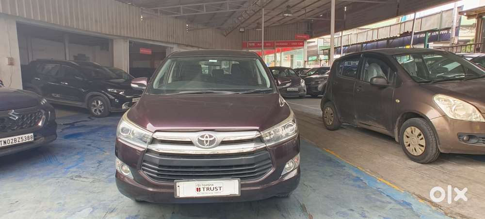 Toyota Innova Crysta 2.4 V 8 STR, 2017, Diesel